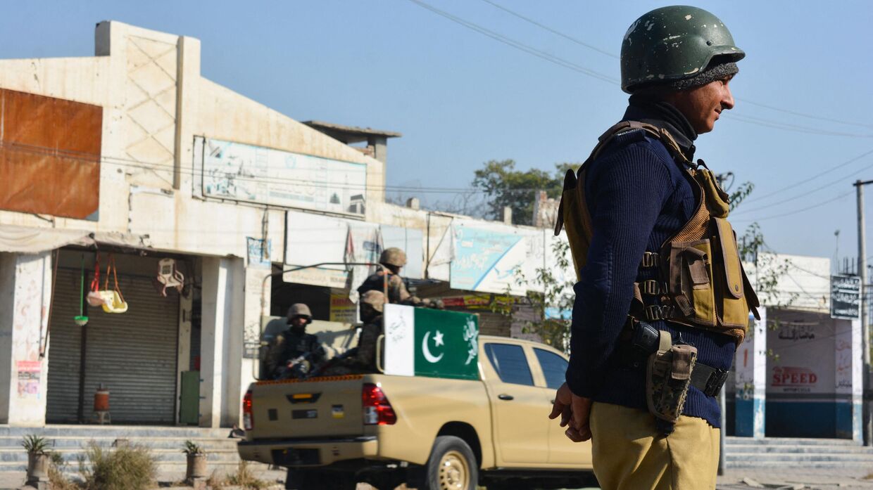 Полиция в Банну, Пакистан