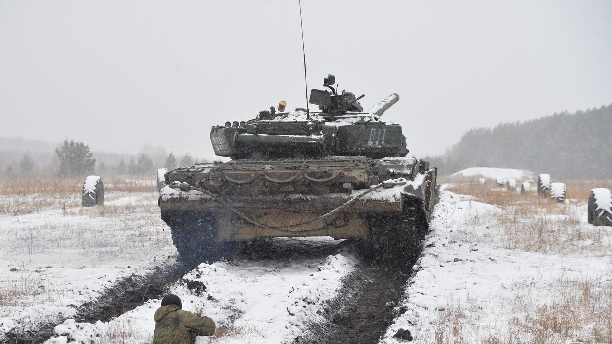 Танк Т-72Б3 на Чебаркульском полигоне