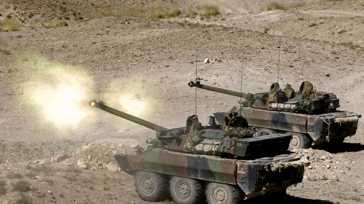 Французские тяжёлые бронеавтомобили AMX-10RC в Афганистане. 2010 год