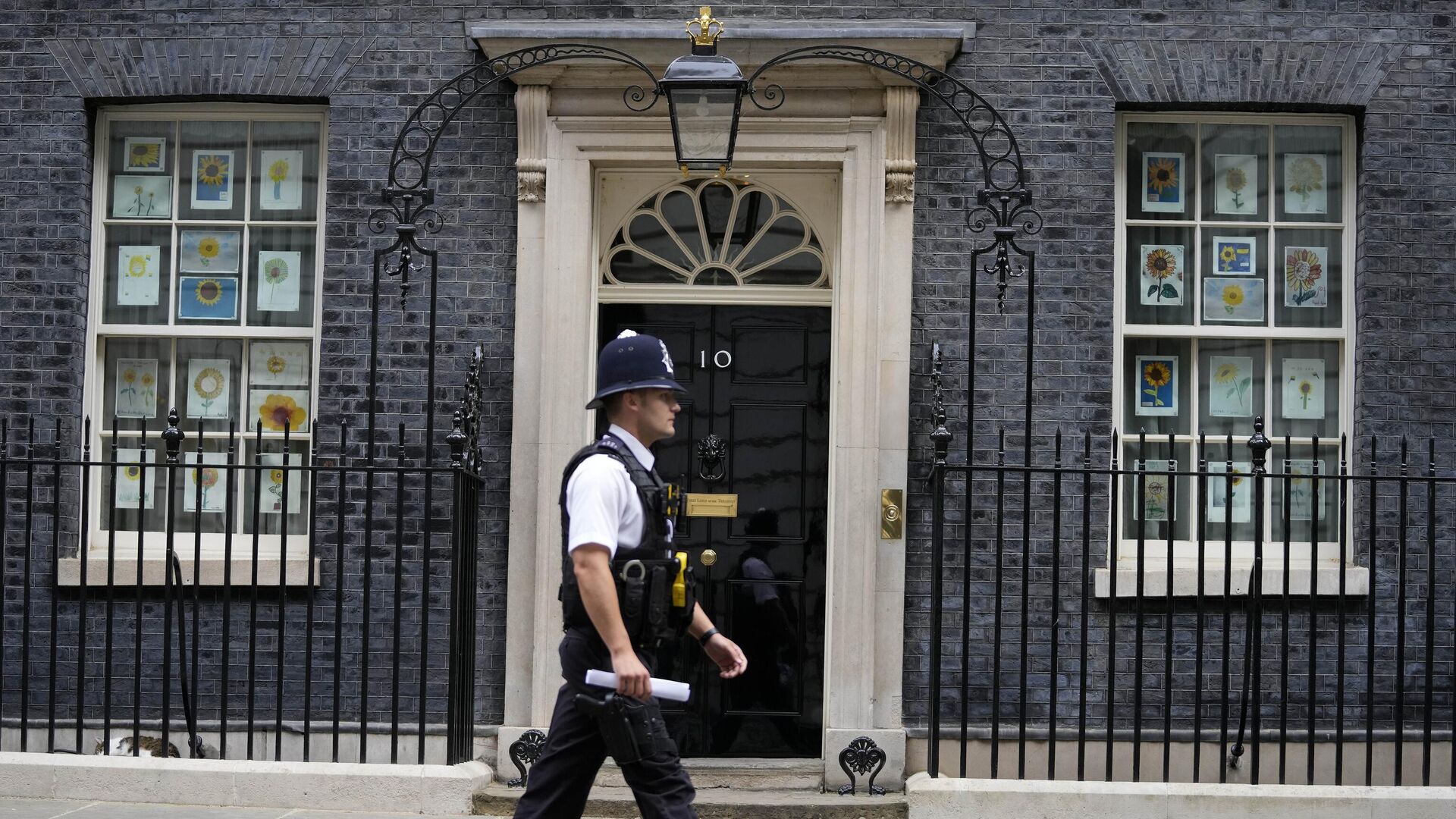 Даунинг-стрит, 10 — официальная резиденция премьер-министра Великобритании в Лондоне - ИноСМИ, 1920, 12.01.2023
