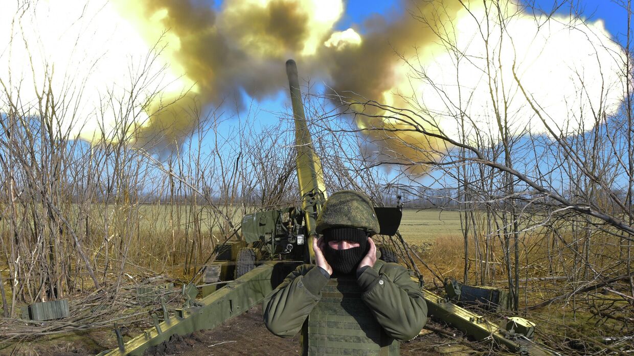 Боевая стрельба по целям ВСУ из самоходной артиллерийской установки Гиацинт 