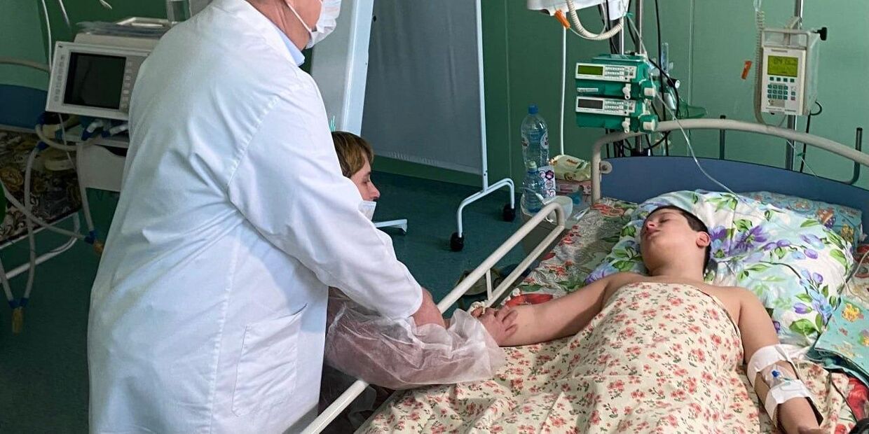 Раненный украинскими диверсантами брянский мальчик перенес операцию