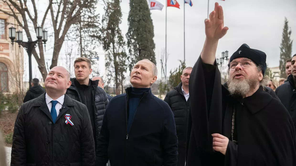 Президент РФ В. Путин посетил Севастополь
