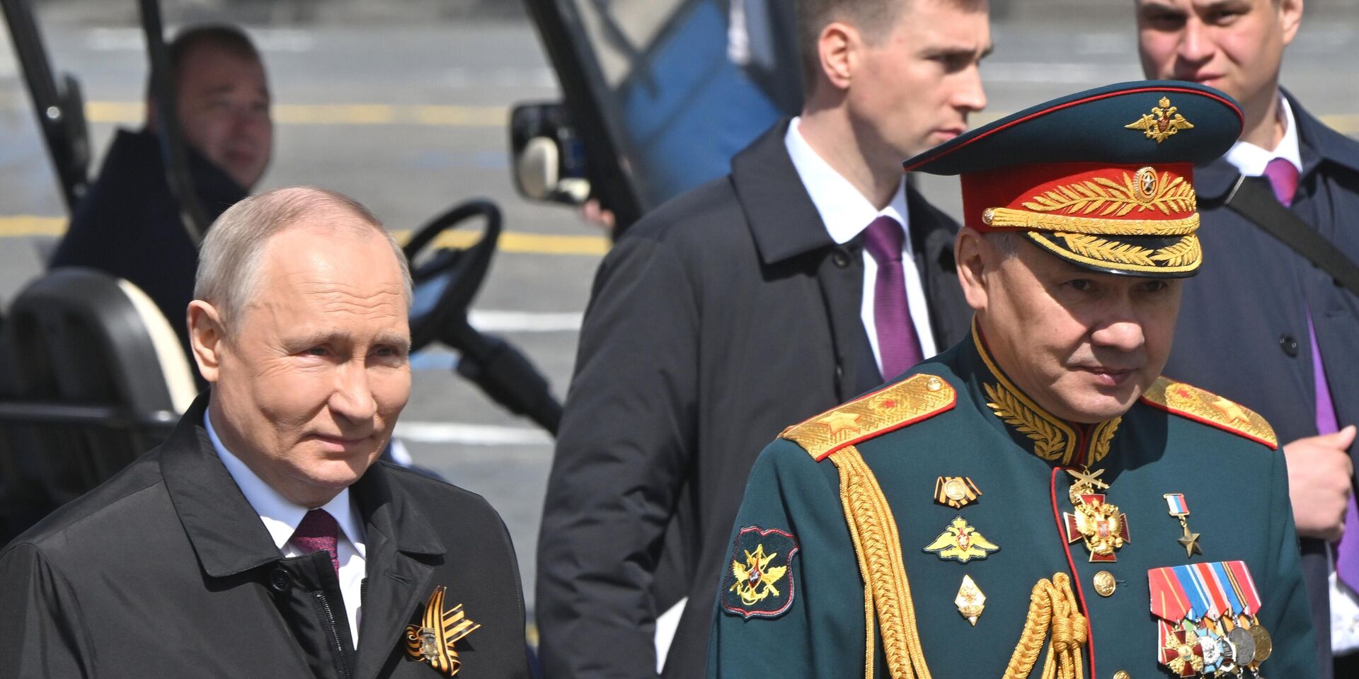 Президент РФ В. Путин и председатель правительства М. Мишустин на параде Победы в Москве - ИноСМИ, 1920, 10.05.2023