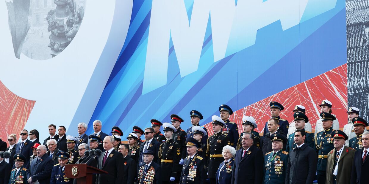 Президент РФ В. Путин на параде Победы в Москве