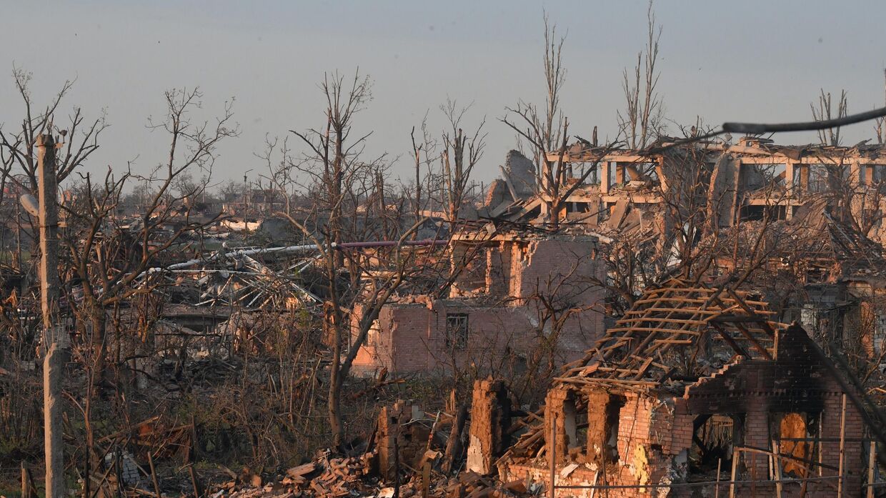 Разрушенные здания в Артемовске
