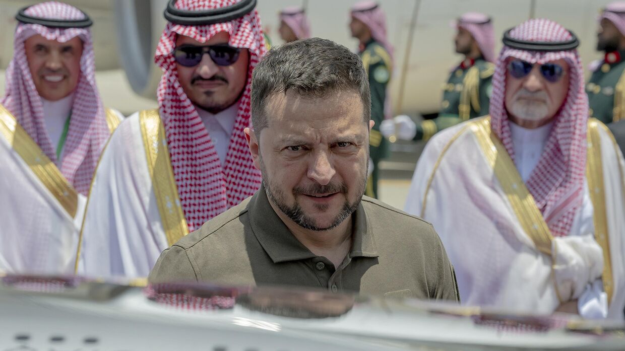 Президент Украины Владимир Зеленский во время визита в Саудовскую Аравию. 19 мая 2023 года.