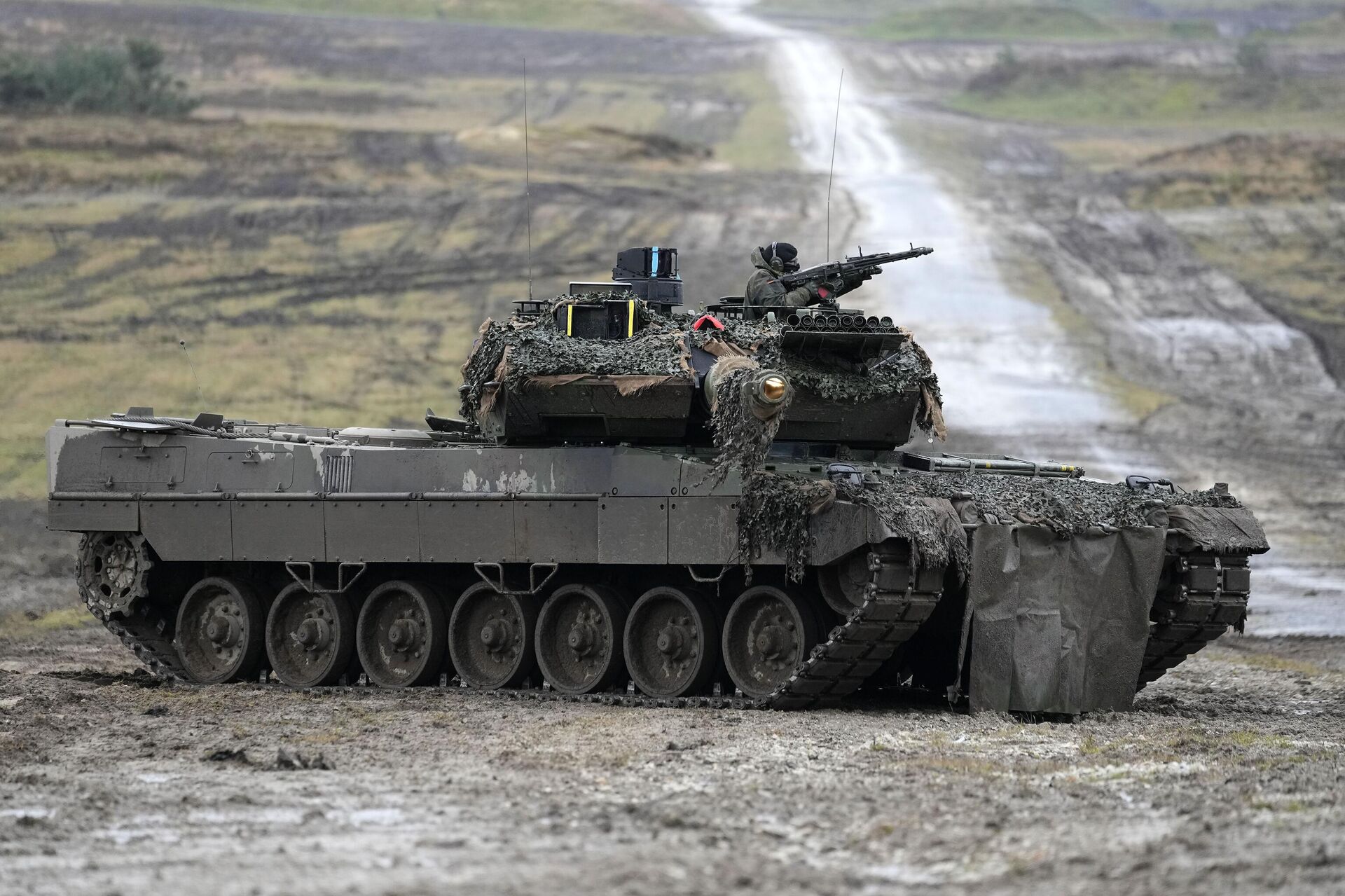 Немецкий танк Leopard 2 - ИноСМИ, 1920, 29.04.2026