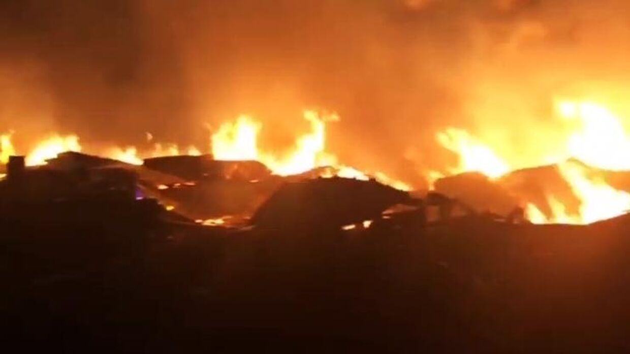 Пожар в строительных бытовках в Севастополе