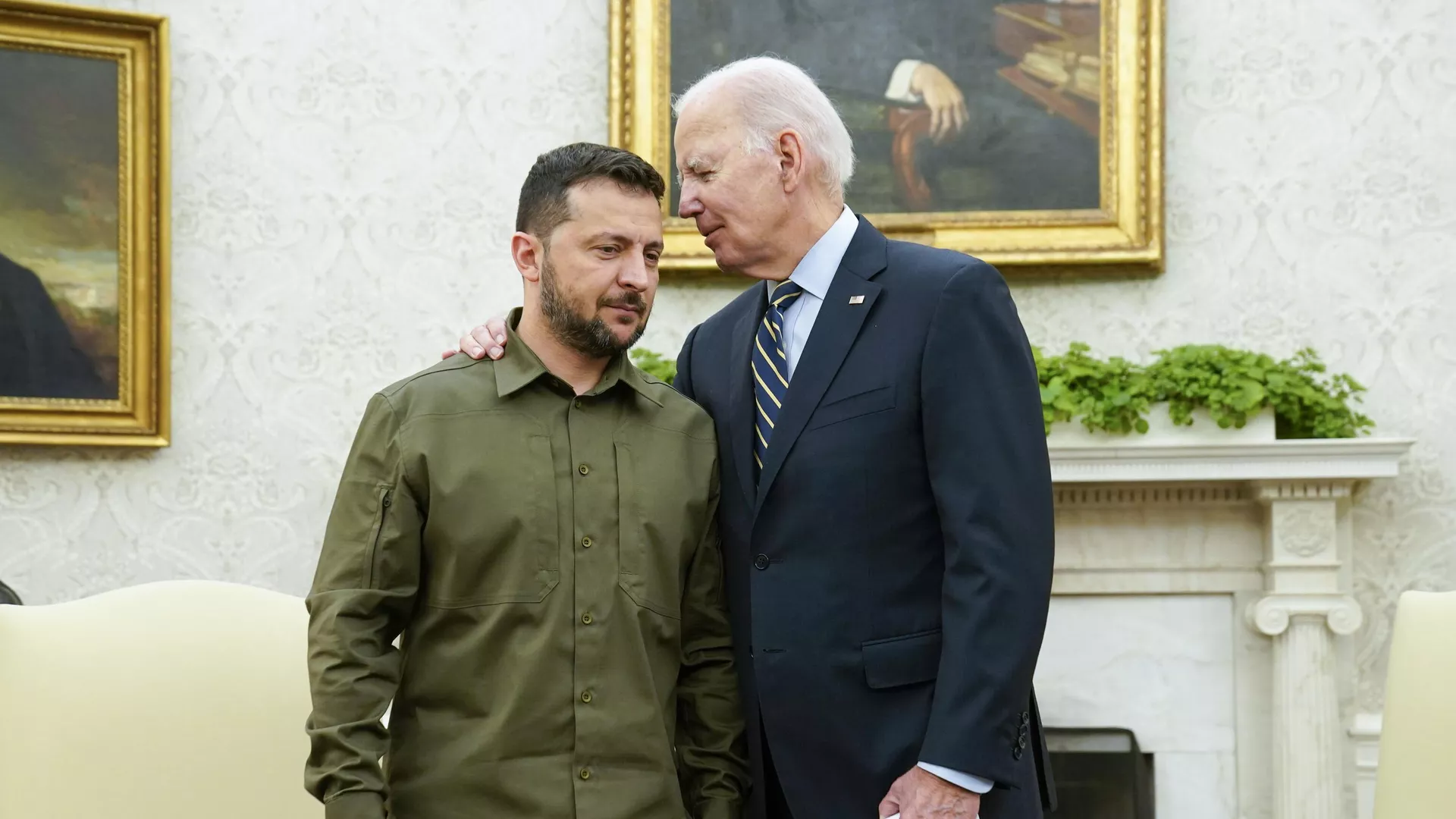 Ukrajinský prezident Vladimir Zelenskyj během setkání s americkým prezidentem Joe Bidenem v Bílém domě.  21. září 2023 – InoSMI, 1920, 27.12.2023