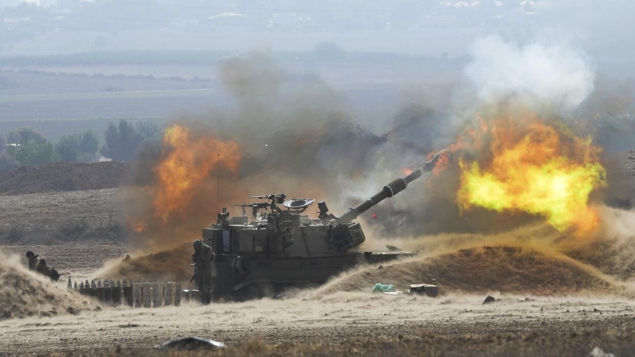 Израиль наносит артиллерийские удары по сектору Газа. 11 октября 2023 года