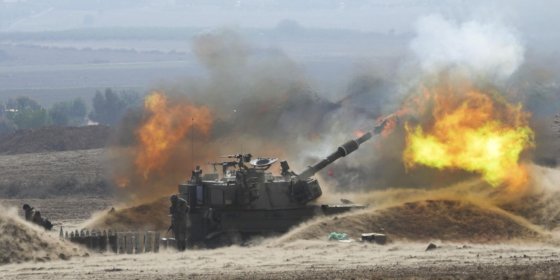 Израиль наносит артиллерийские удары по сектору Газа. 11 октября 2023 года - ИноСМИ, 1920, 21.11.2023