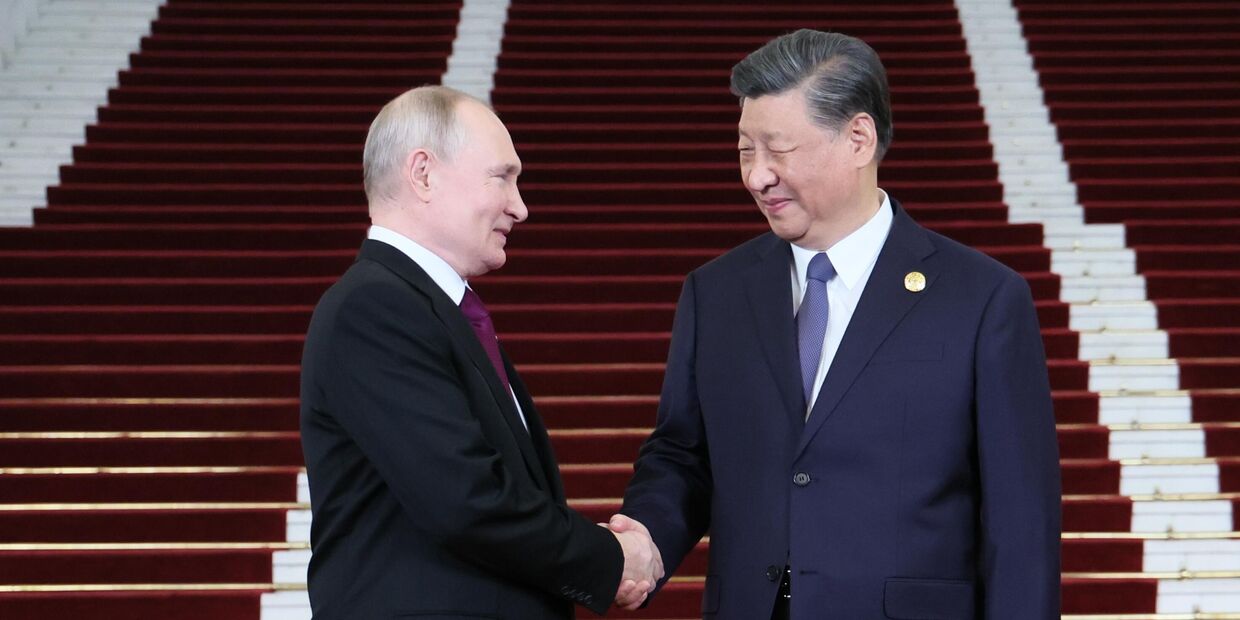 Визит президента РФ В. Путина в Китай для участия в мероприятиях третьего Международного форума Один пояс, один путь