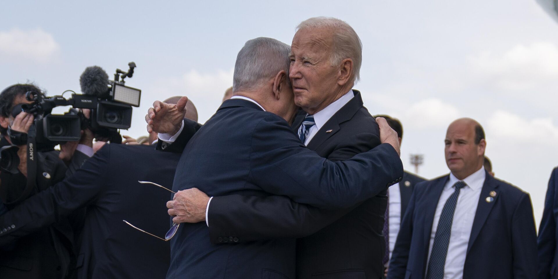 Байден и Нетаньяху во время визита президента США в Израиль, 18 октября 2023 года - ИноСМИ, 1920, 05.11.2023