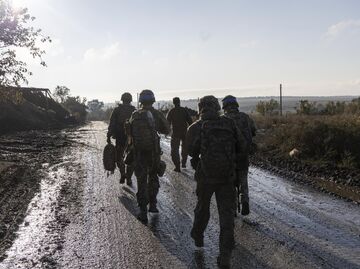 Украинские военнослужащие. Архивное фото