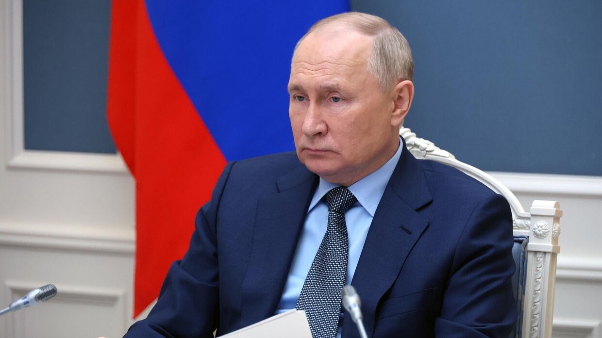 Президент РФ В. Путин принял участие во внеочередном саммите Группы двадцати