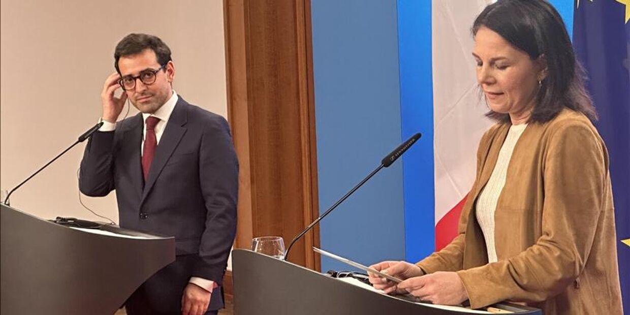 Министры иностранных дел Франции и Германии: Стефан Сежурне и Анналена Бербок 