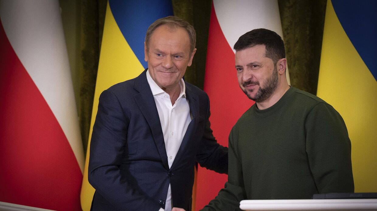 Премьер-министр Польши Дональд Туск и президент Украины Владимир Зеленский на встрече в Киеве