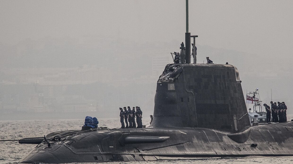 Атомная подводная лодка Королевского флота Великобритании Ambush прибывает на военно-морскую базу в Гибралтаре 20 июля 2016 года