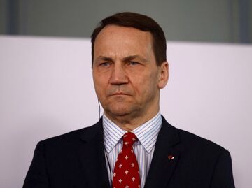 Министр иностранных дел Польши Радослав Сикорский Министр иностранных дел Польши Радослав Сикорский