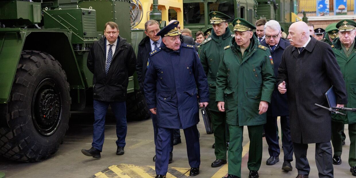 Министр обороны России Сергей Шойгу проверил выполнение госзаказа на предприятиях концерна Алмаз-Антей