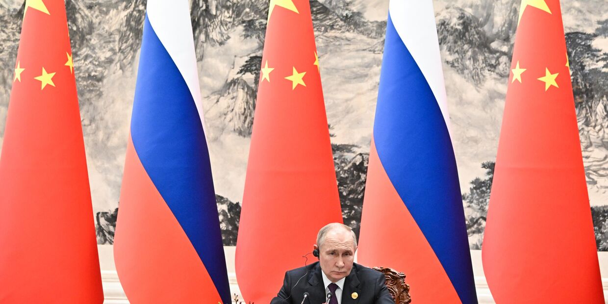 Президент Владимир Путин прибыл в Китай с официальным визитом