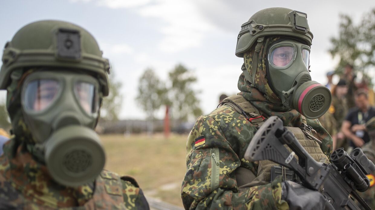 Немецкие солдаты принимают участие в международных военных учениях Большая квадрига 2024 на полигоне в Пабраде, к северу от Вильнюса, Литва, 29 мая 2024 года.