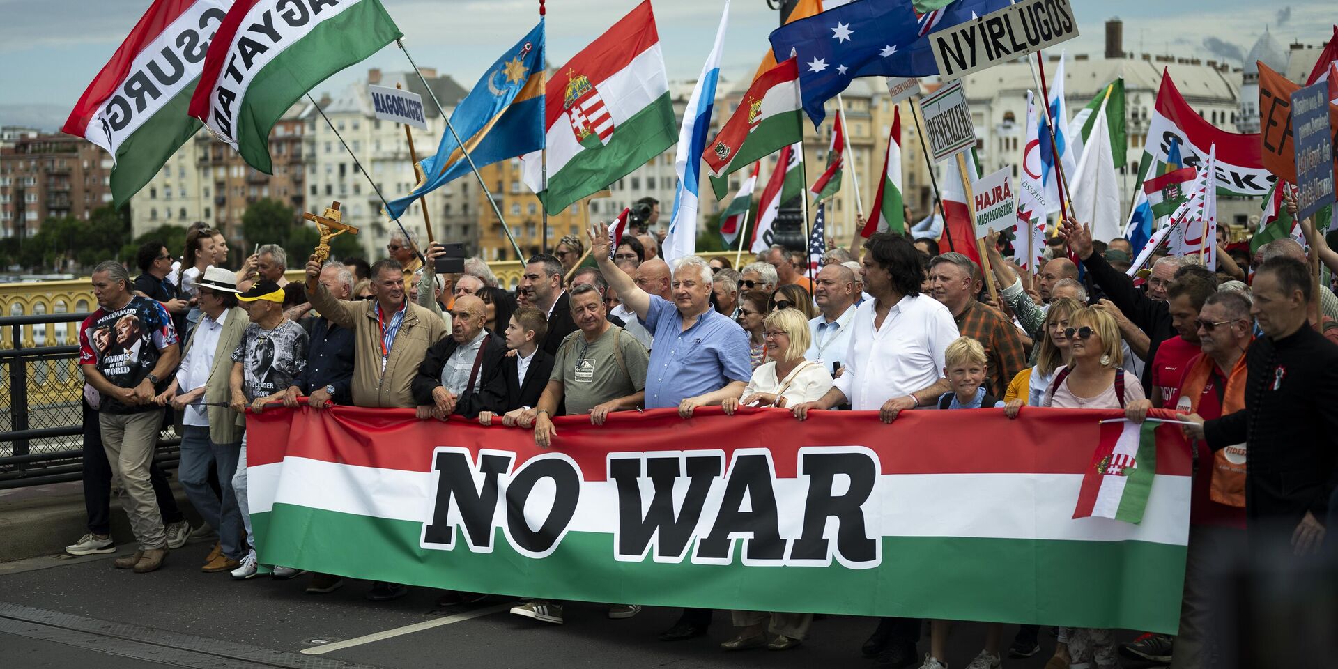 митинг в поддержку Виктора Орбана перед выборами в Европарламент - ИноСМИ, 1920, 30.06.2024