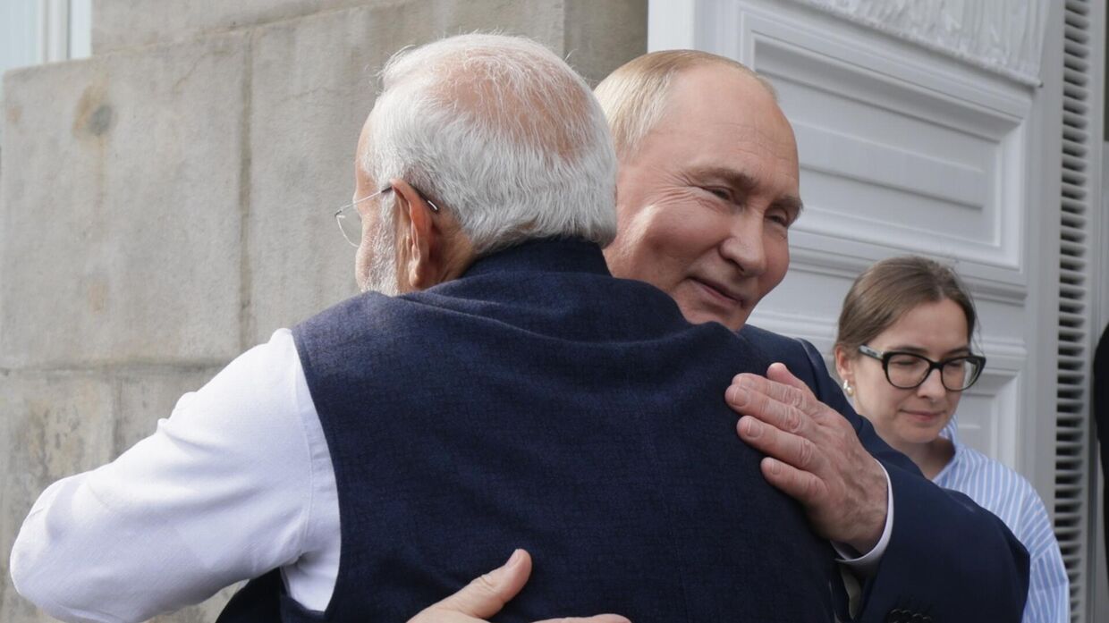 9 июля 2024. Президент РФ Владимир Путин и премьер-министр Индии Нарендра Моди 