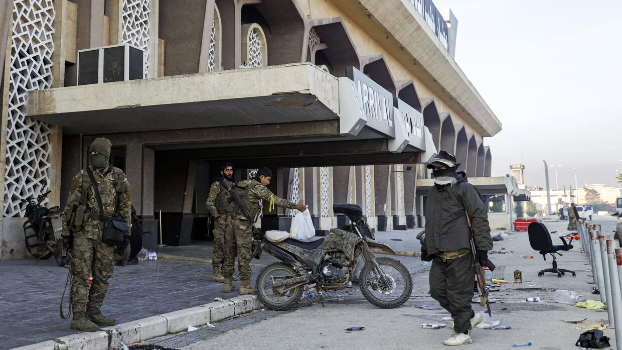 Боевики сирийской оппозиции в Алеппо