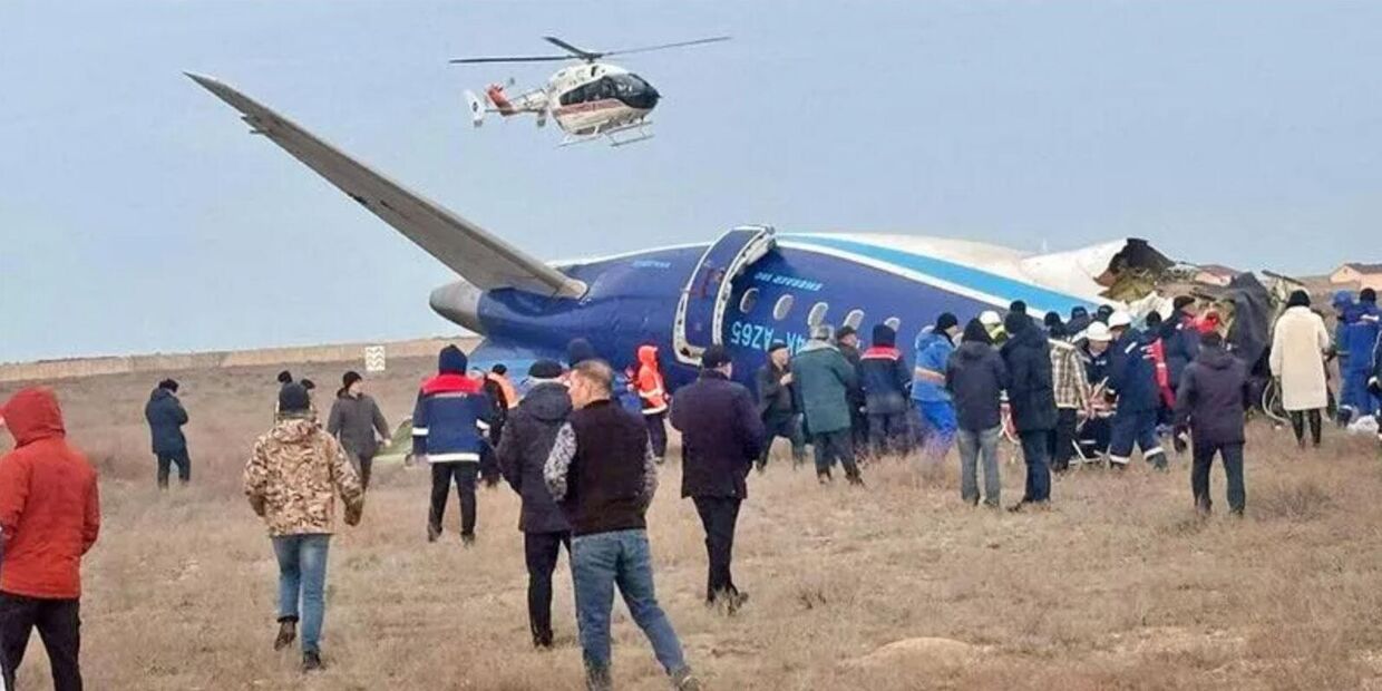 На месте крушения самолета в Актау