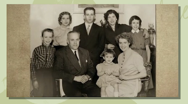 Фото семьи Троньё без лампы, кадр из видео