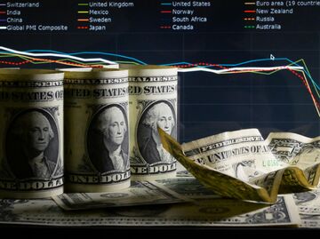 Доллары США