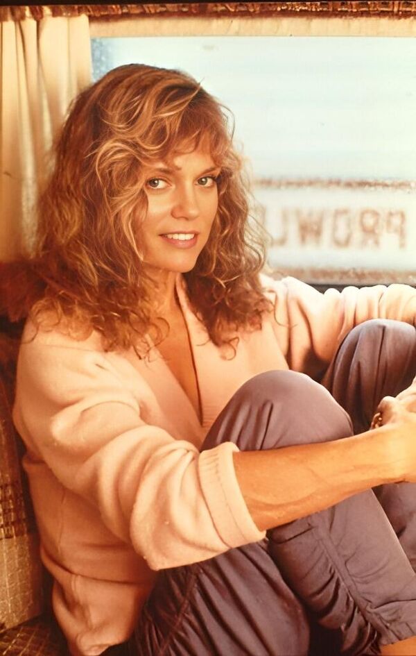 Дайан Кэннон