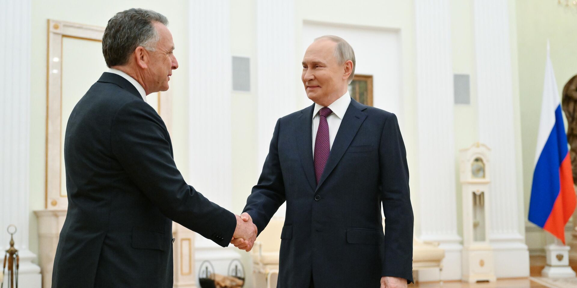 Путинский театр мирных действий: Трамп наблюдает, Киев ждёт