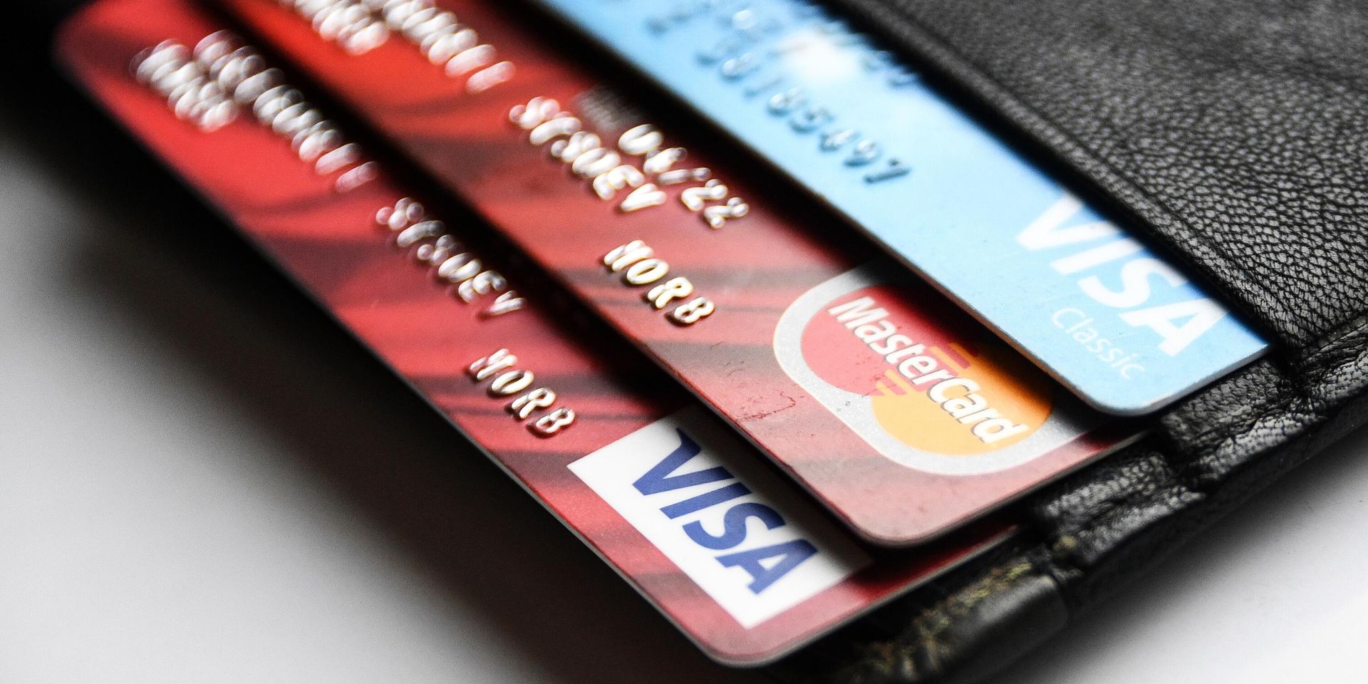 Банковские карты международных платежных систем VISA и MasterCard. - ИноСМИ, 1920, 15.07.2026