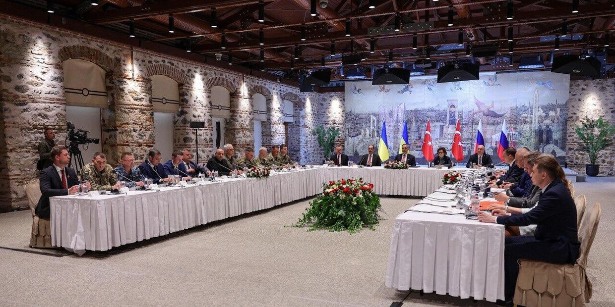 Встреча делегаций России и Украины в Стамбуле