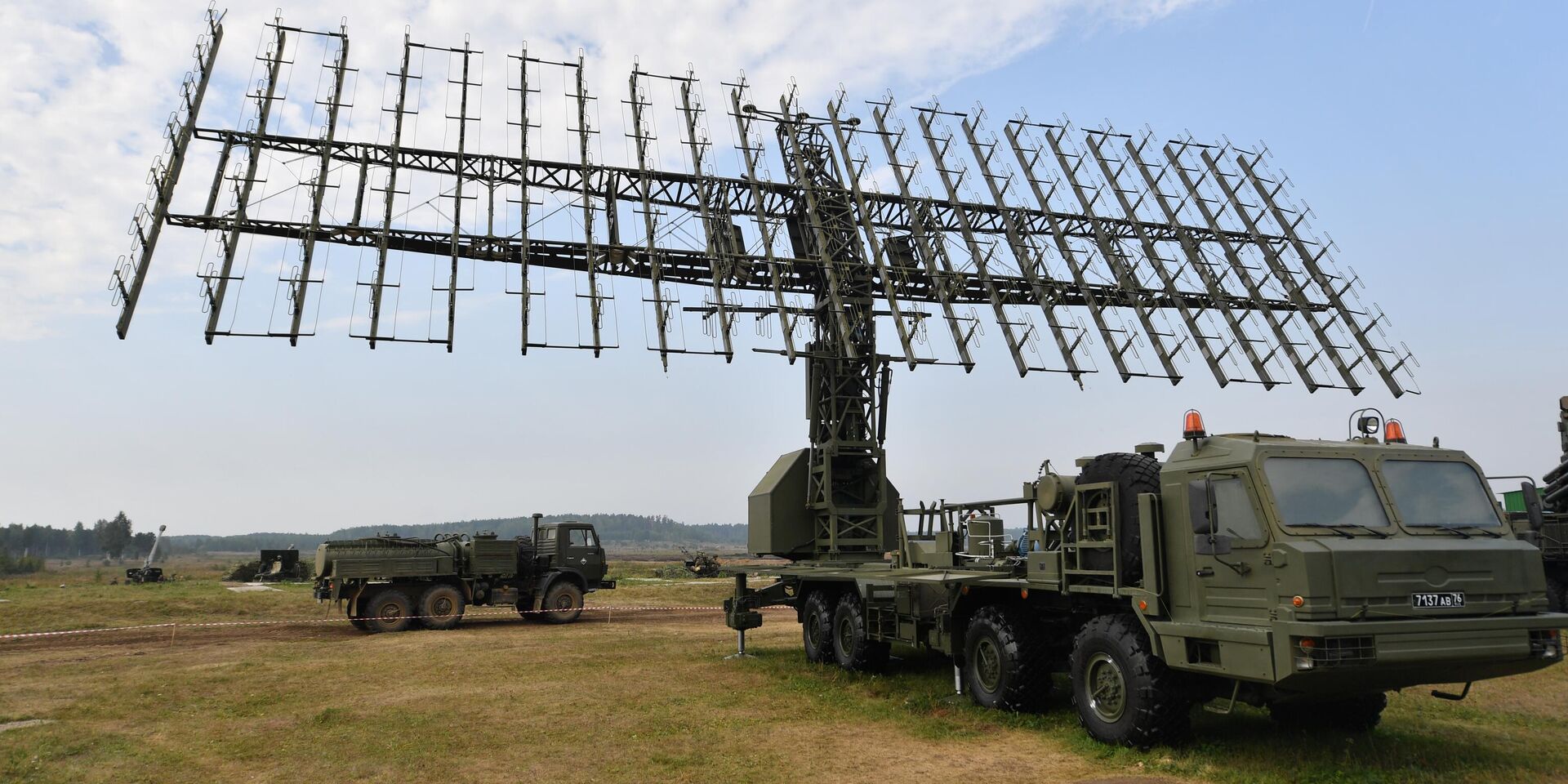 Радиолокационный комплекс мобильный многодиапазонный 55Ж6М Небо-М, - ИноСМИ, 1920, 21.05.2025