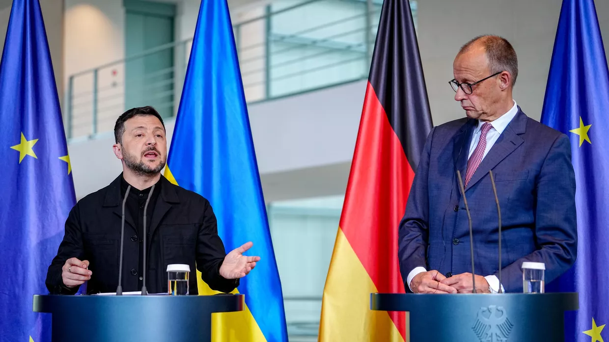 Канцлер Германии Фридрих Мерц и Владимир Зеленский в Берлине, Германия, 28 мая 2025 года