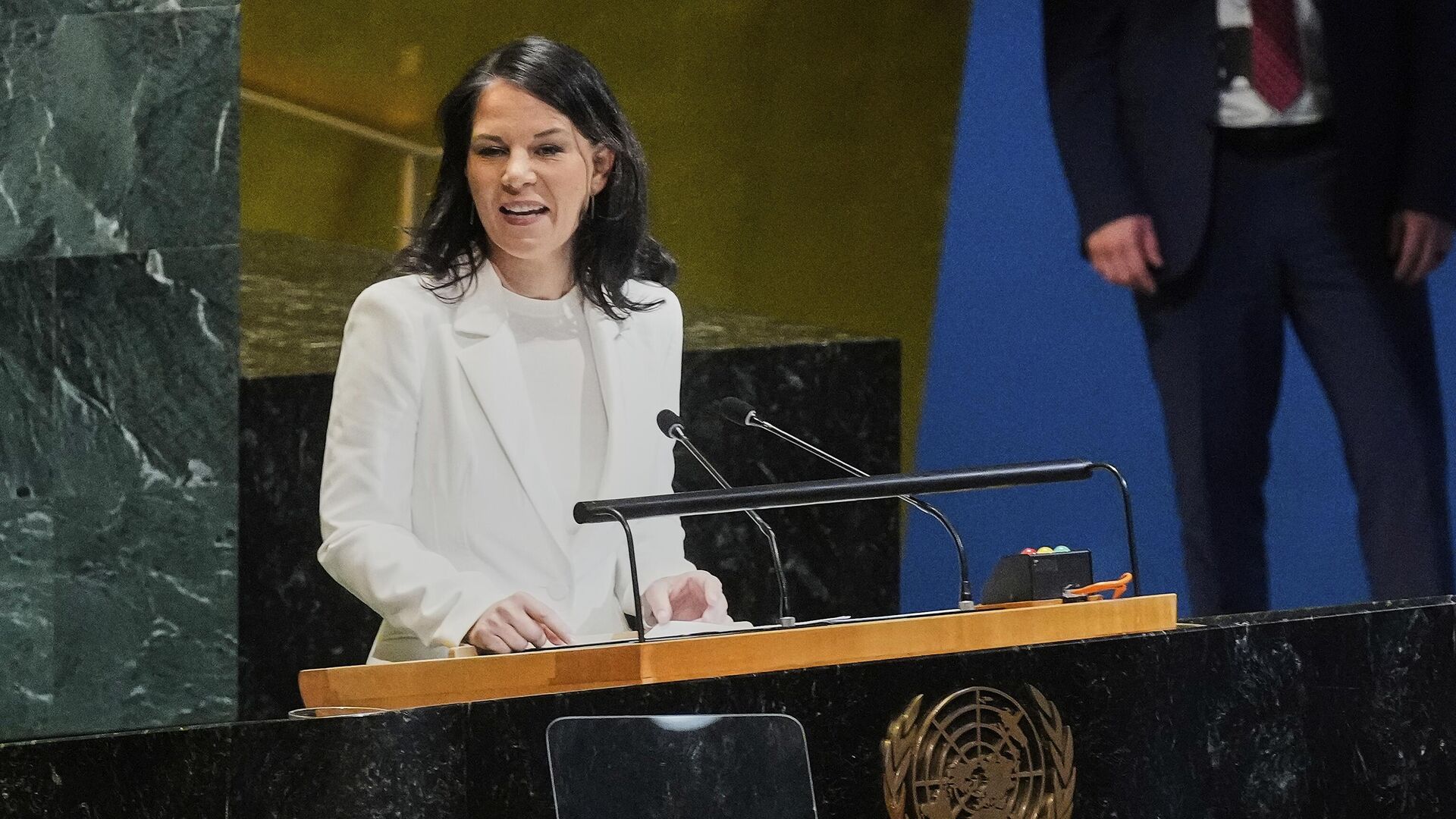 Анналена Бербок из Германии выступает перед Генеральной Ассамблеей ООН после избрания ее председателем 80-й сессии этого органа - ИноСМИ, 1920, 15.09.2025