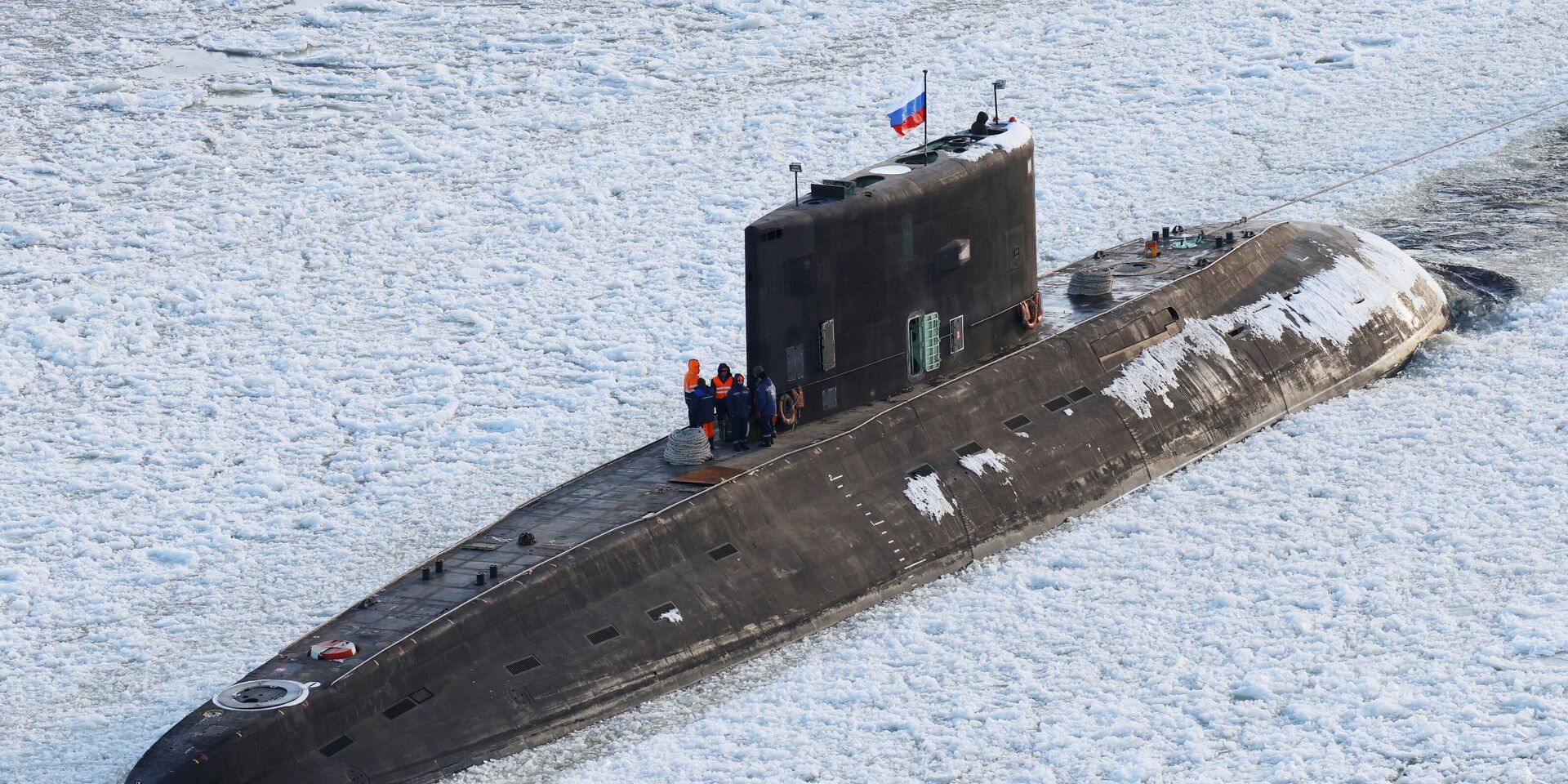 Подводная лодка Якутск в Санкт-Петербурге 21 февраля 2025 года - ИноСМИ, 1920, 24.12.2025