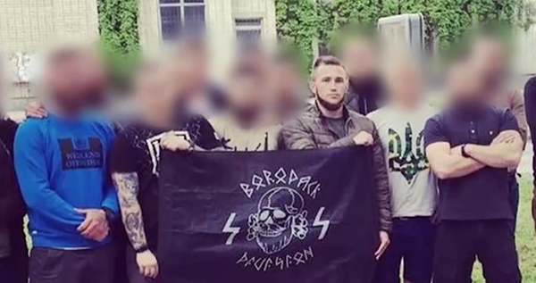 Боевики с флагом