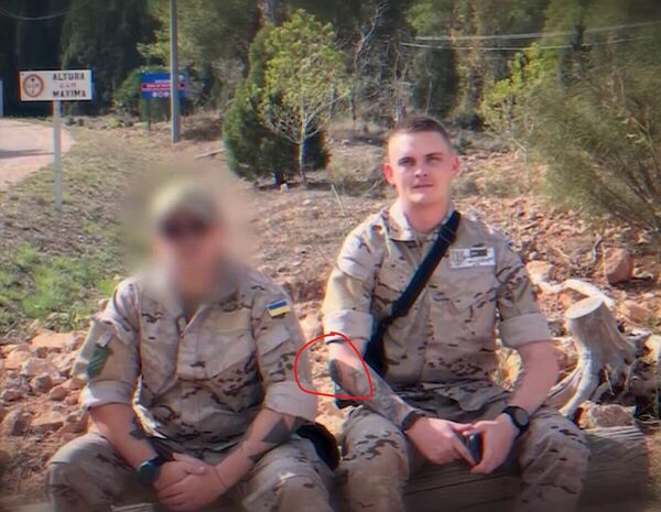 Боевики Азова*, кадр из видео