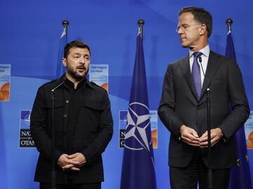 Генеральный секретарь НАТО Марк Рютте и Владимир Зеленский