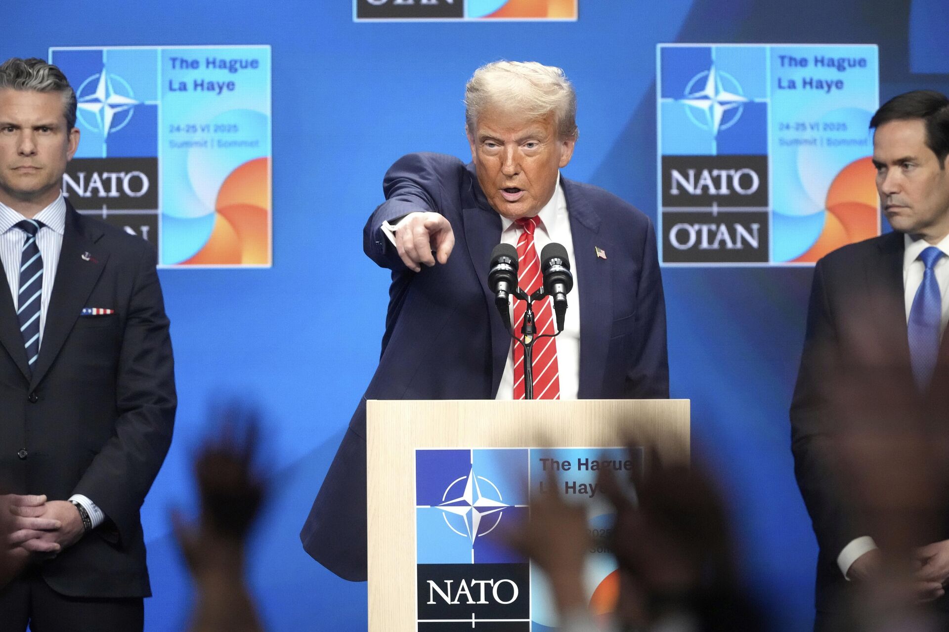 Президент США Дональд Трамп во время пресс-конференции после пленарного заседания на саммите НАТО в Гааге, Нидерланды, 25 июня 2025 года. - ИноСМИ, 1920, 30.03.2026