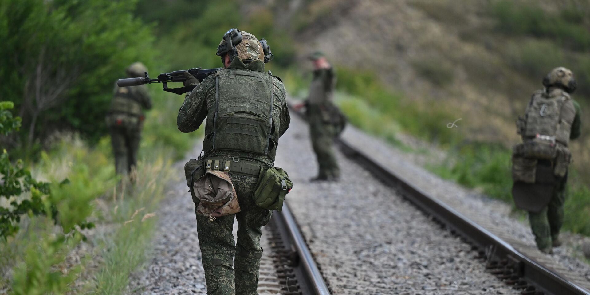 Боевое слаживание экипажа бронепоезда Енисей группировки войск Центр - ИноСМИ, 1920, 29.10.2025