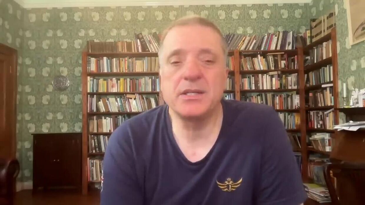 Трамп приказывает Зеленскому продолжать переговоры 