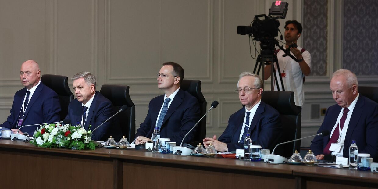 Третий раунд переговоров России и Украины