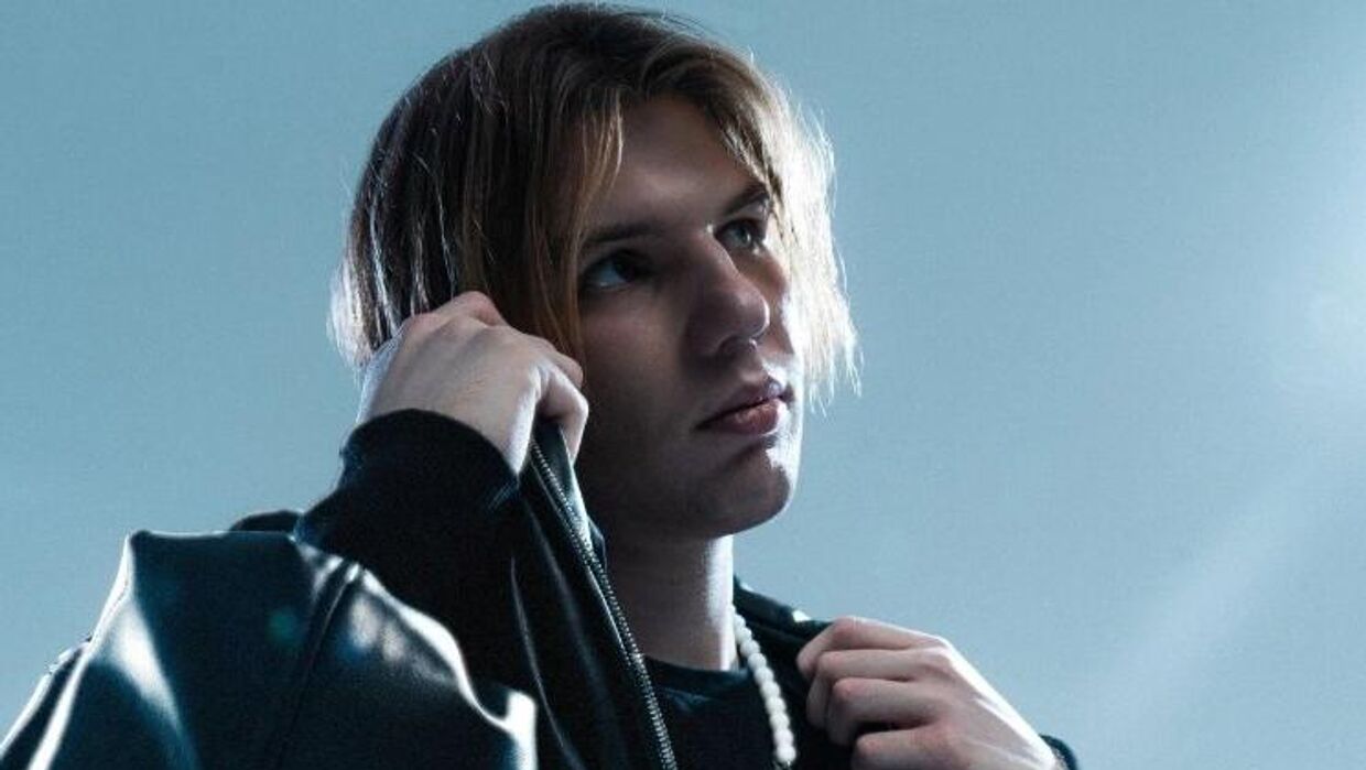 Российский музыкальный продюсер Дмитрий Волынкин (Øneheart)