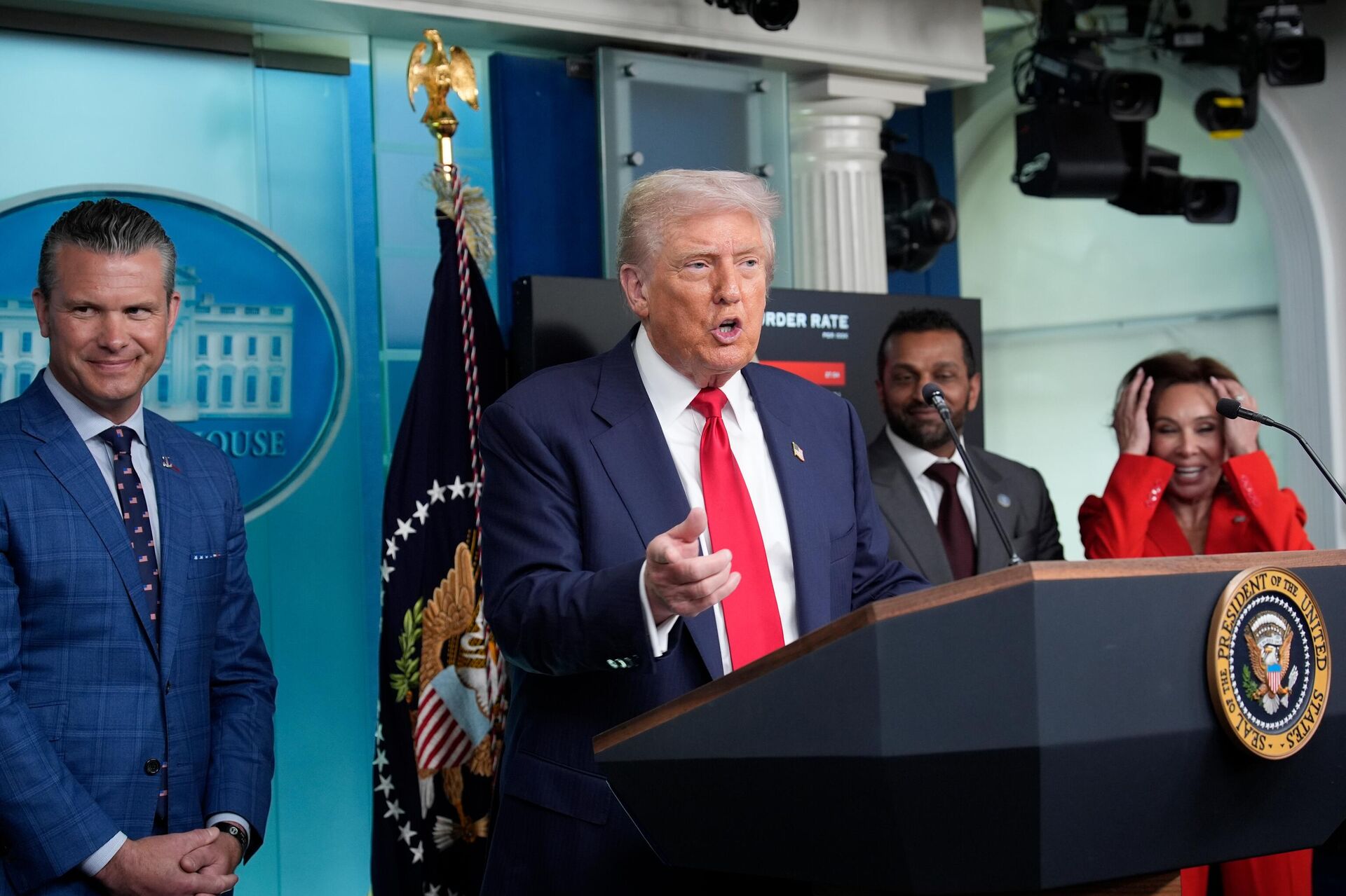 Выступление президента США Д. Трампа - ИноСМИ, 1920, 04.04.2026